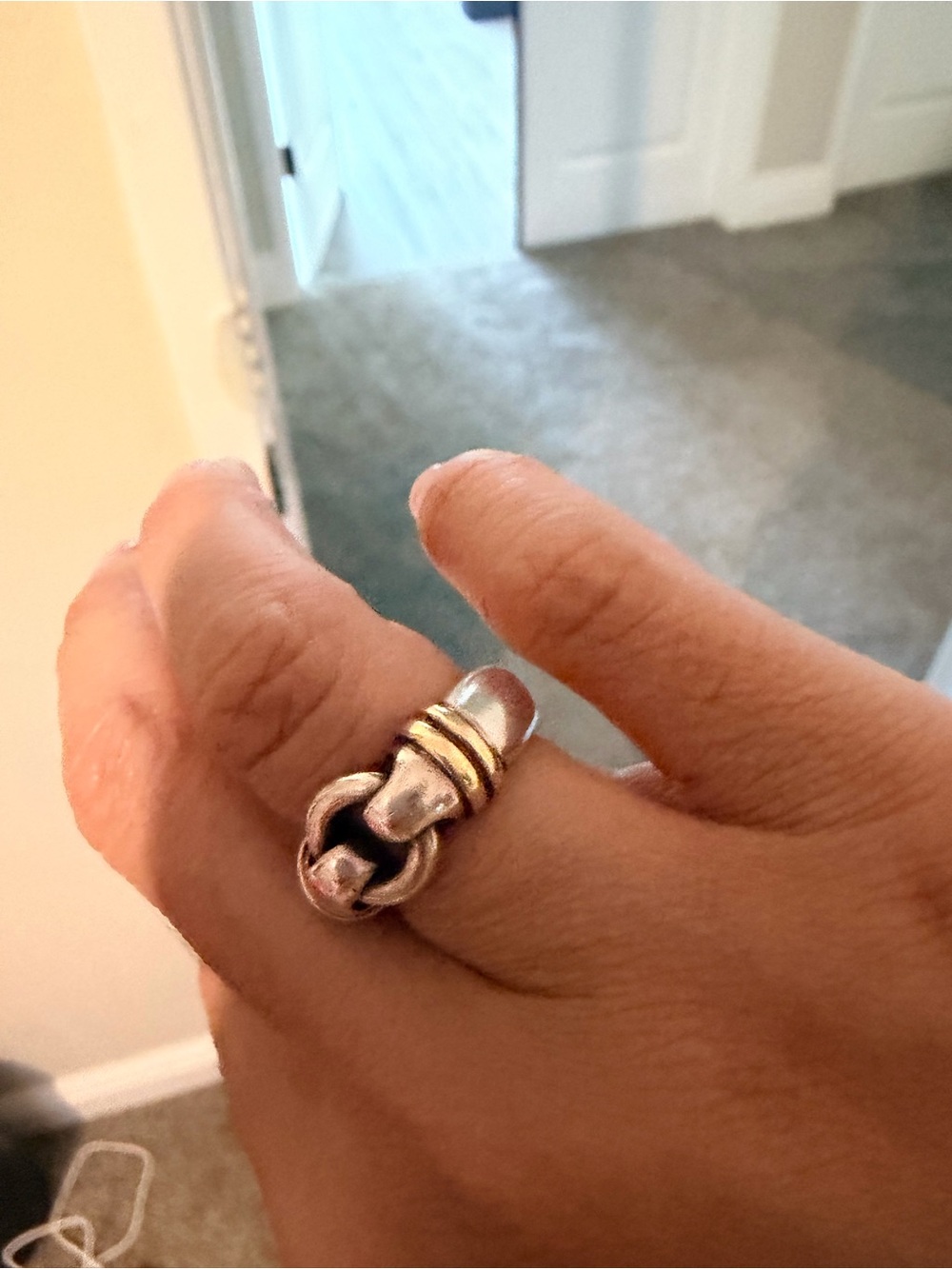 RARE Tiffany & Co. Sterling Silver & Gold Interlocking Knot Ring - Picture 5 of 10